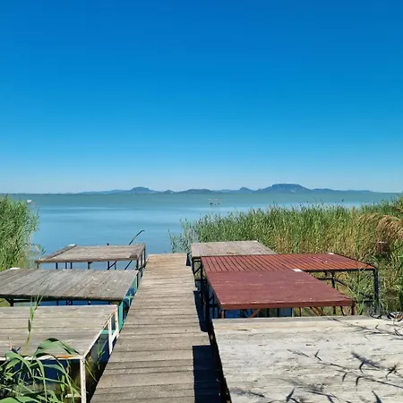 Balatonihaz * Balatonmáriafürdő