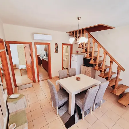 Balatonihaz Hébergement de vacances Balatonmáriafürdő